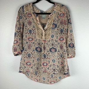Anthropologie Maeve Viola Crochet Trim Blouse